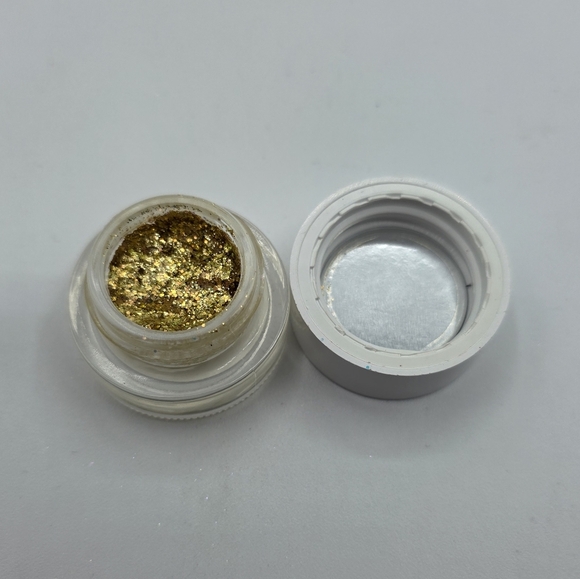 Colourpop Bring The Heat Glitterally Obsessed Body Glitter - Picture 3 of 3